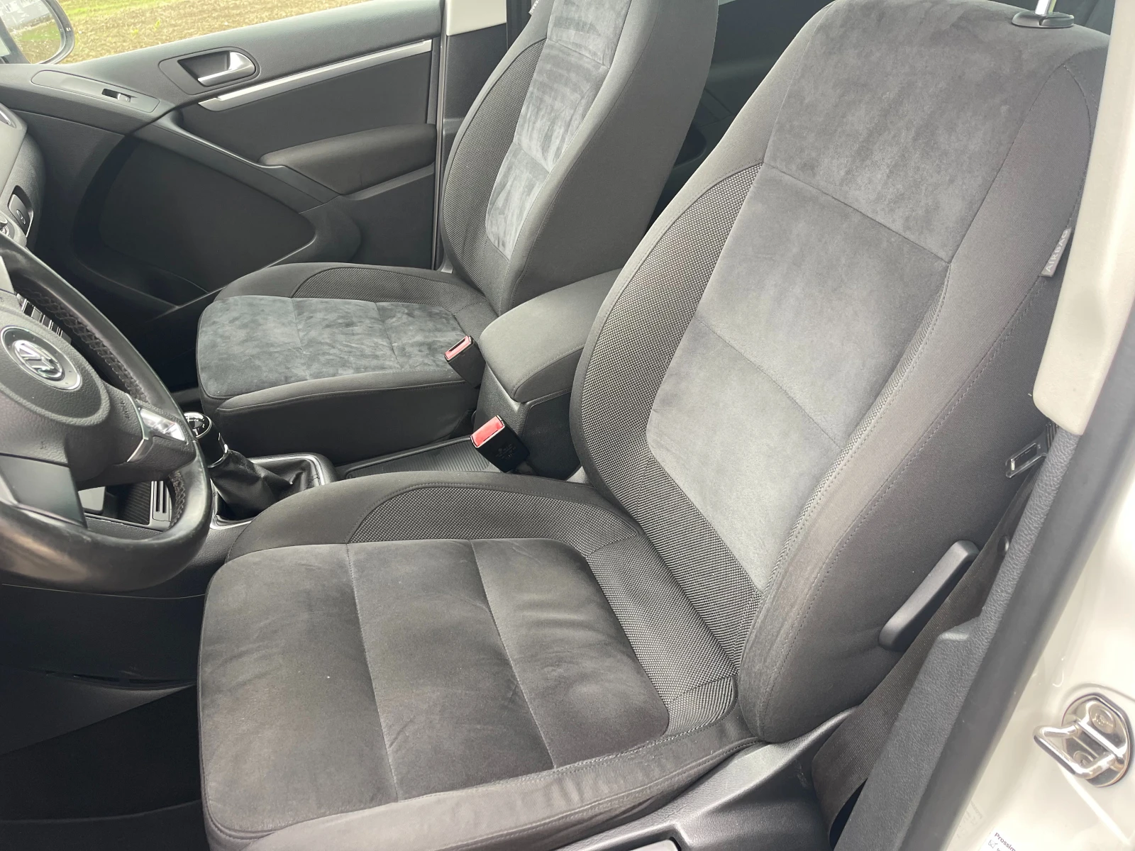 VW Tiguan 2.0 TSI 4motion Sp&Style 180ps. Швейцария - изображение 10