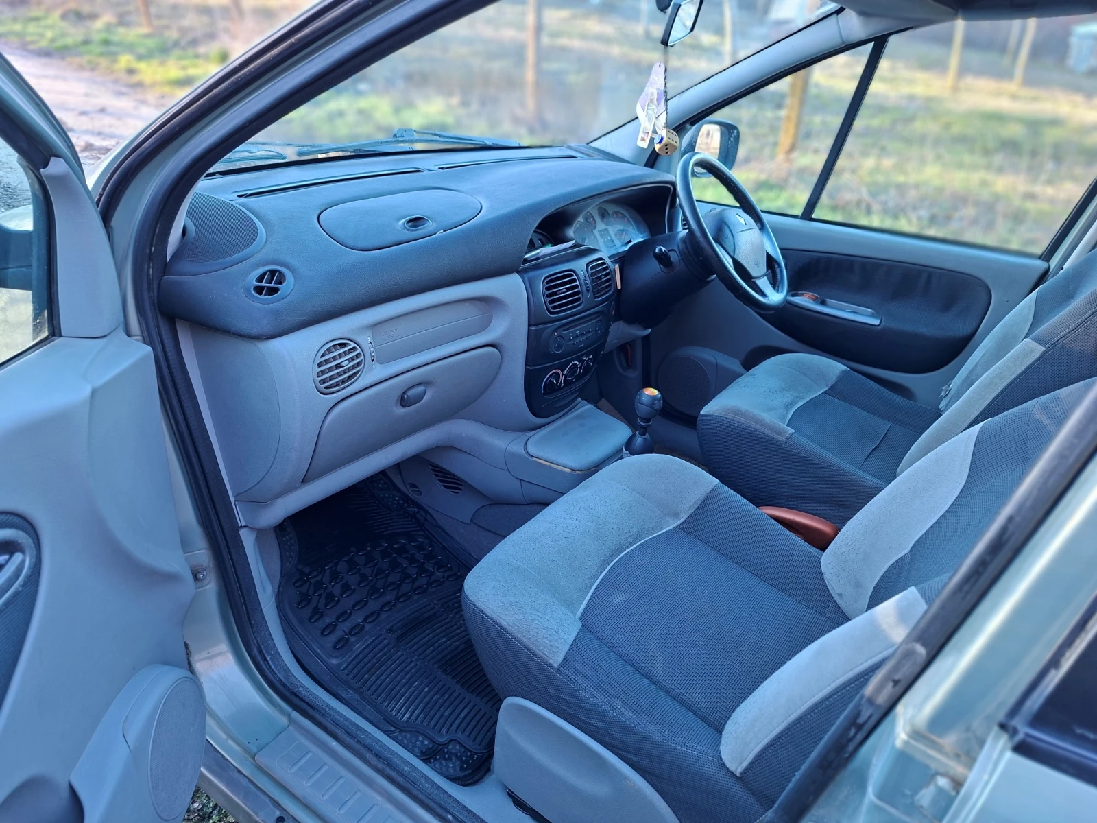 Renault Scenic rx4, снимка 8 - Автомобили и джипове - 53959621