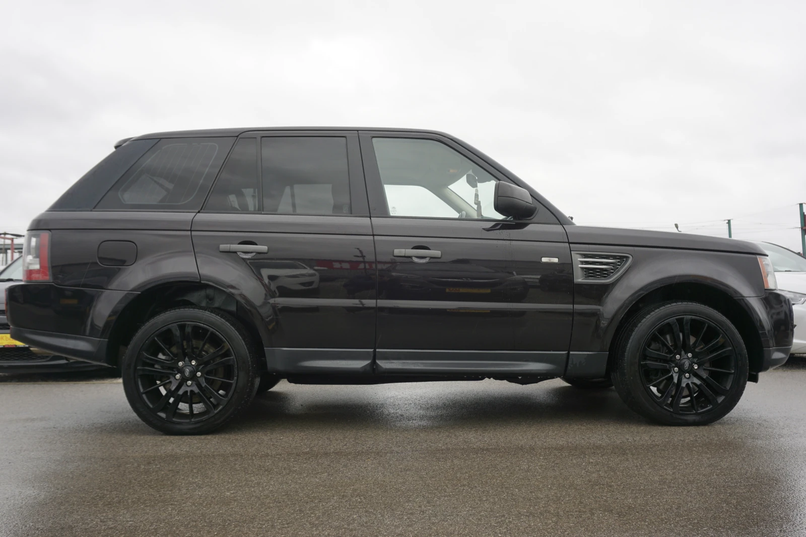 Land Rover Range Rover Sport 3.0L V6 SPORT HSE/Нави/Въздушно окачване/Ксенон, снимка 8 - Автомобили и джипове - 54065783