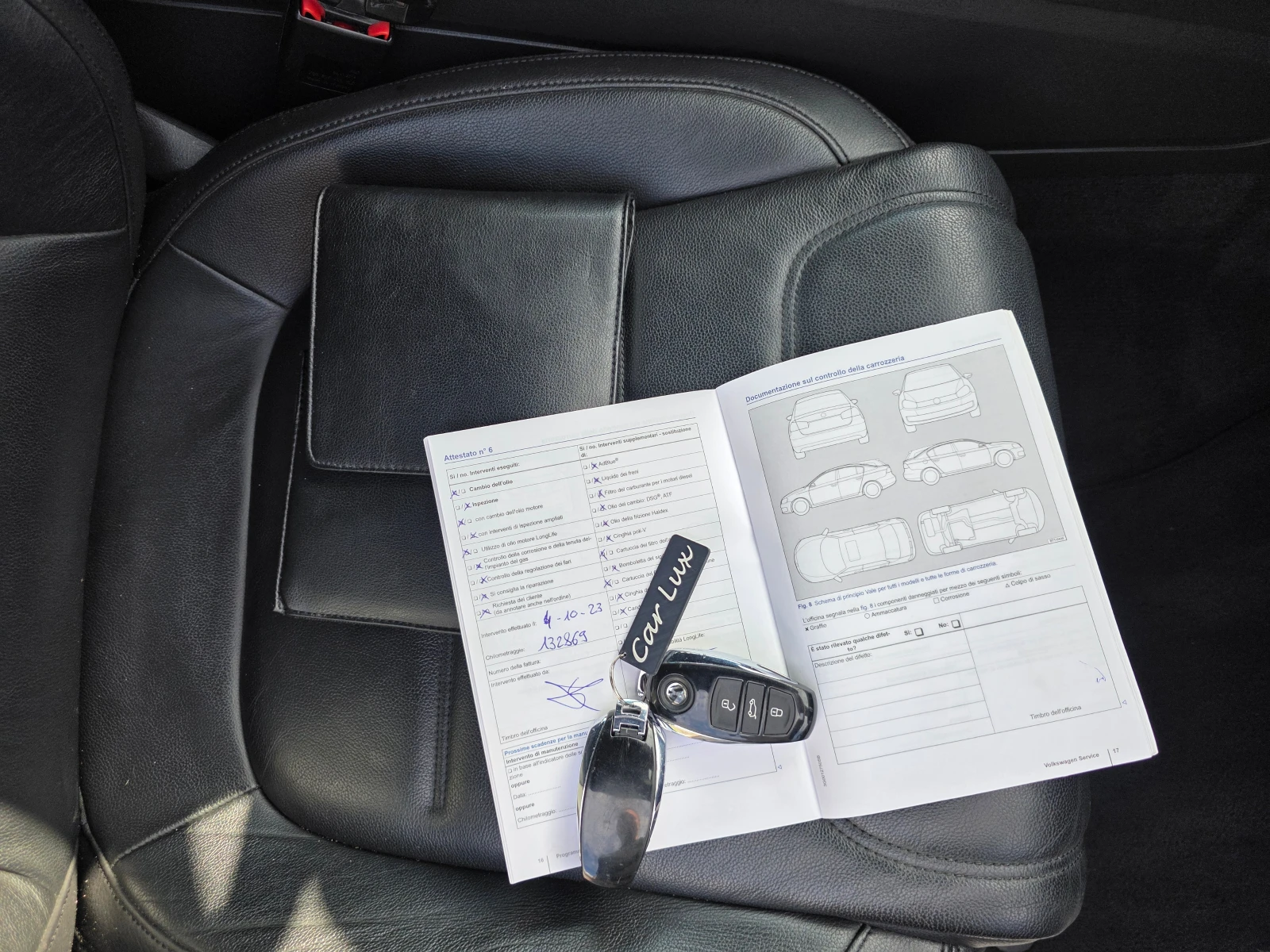VW Touareg 3.0tdi 204ps Швейцария, снимка 15 - Автомобили и джипове - 54632587