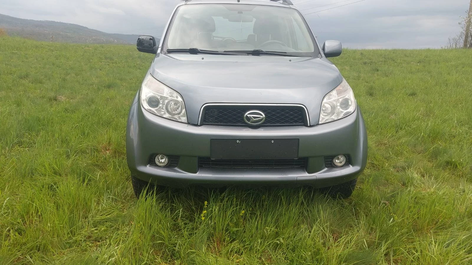 Daihatsu Terios 1.5 DOHC 16 V, снимка 10 - Автомобили и джипове - 54731959
