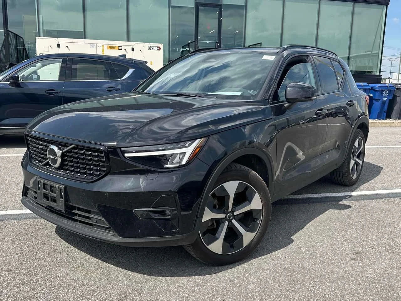 Volvo XC40 Plus Dark Theme | CARFAX | БЕЗ ПЪРВОНАЧАЛНА ВНОС