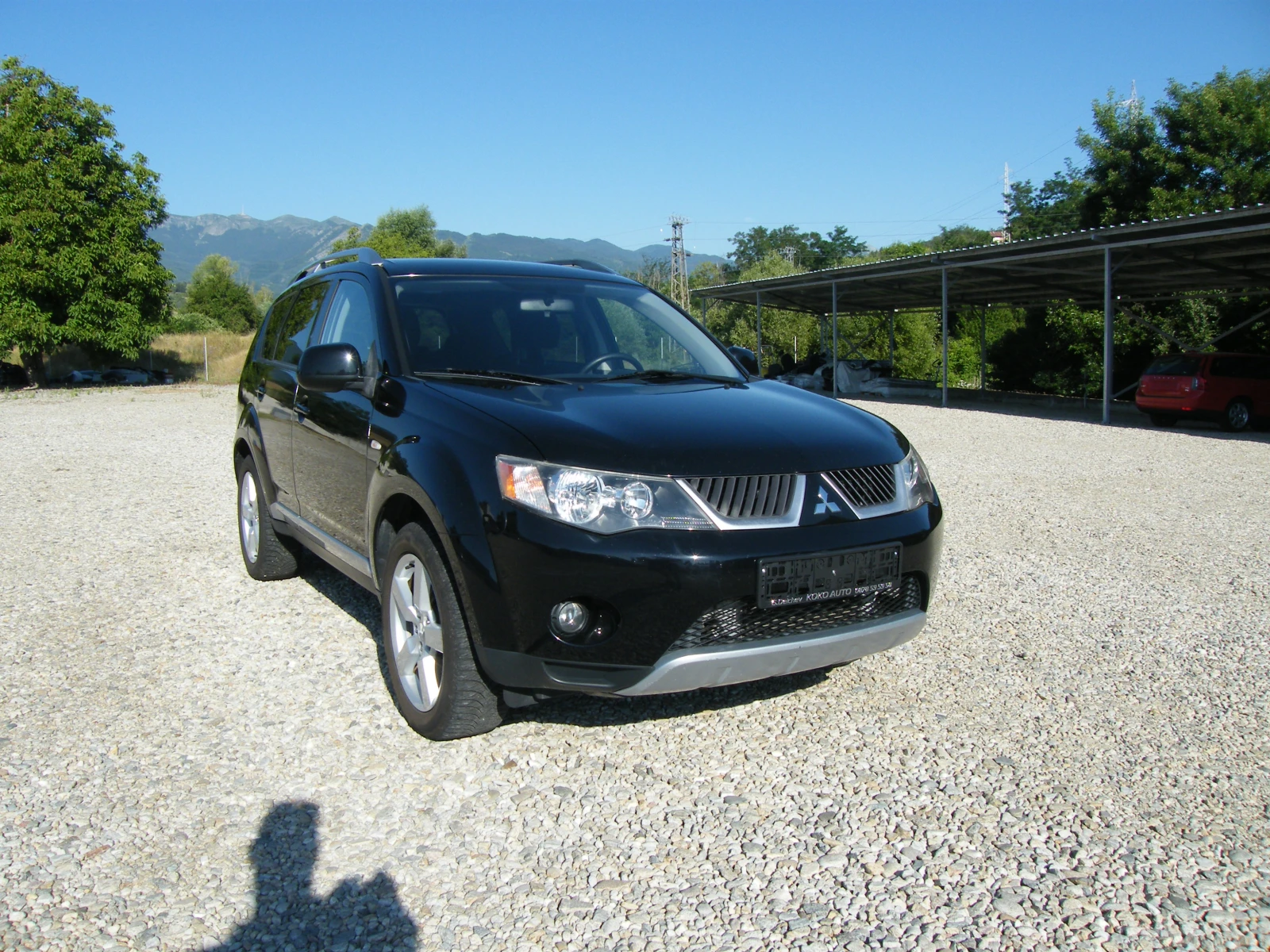 Mitsubishi Outlander 2.0 TDI 4x4 , снимка 2 - Автомобили и джипове - 55346958
