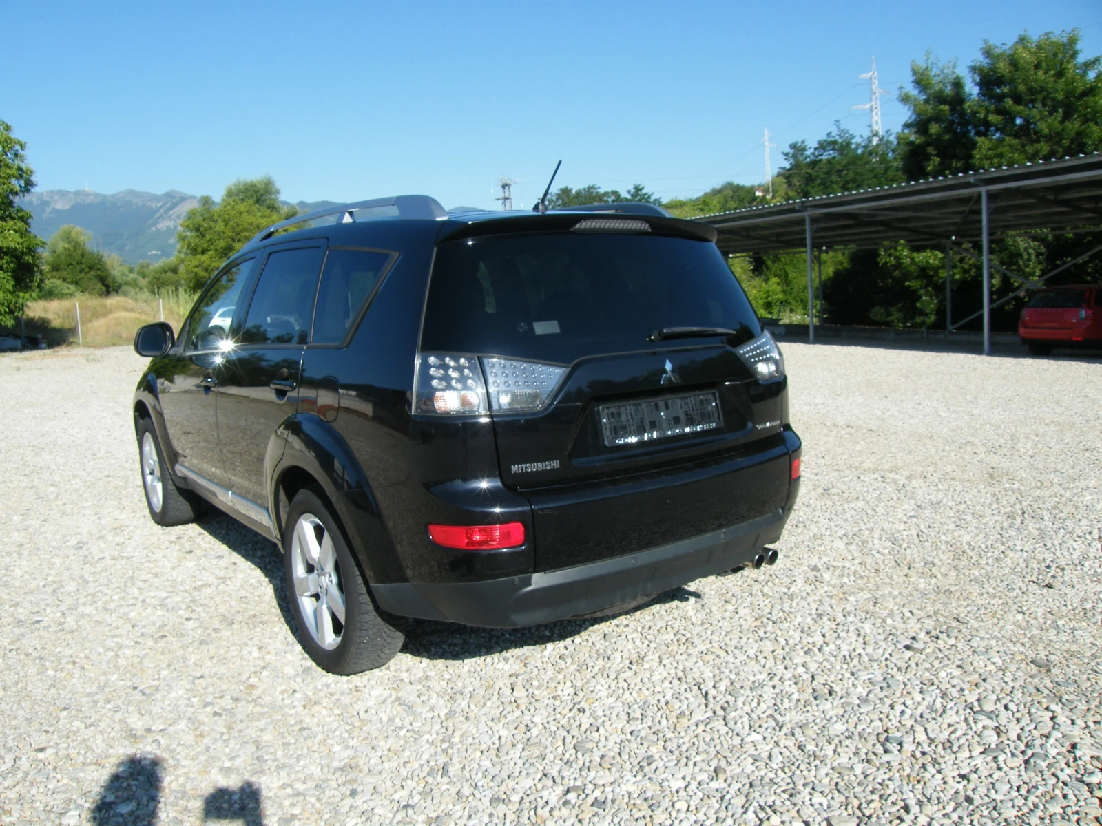 Mitsubishi Outlander 2.0 TDI 4x4 , снимка 5 - Автомобили и джипове - 55346958