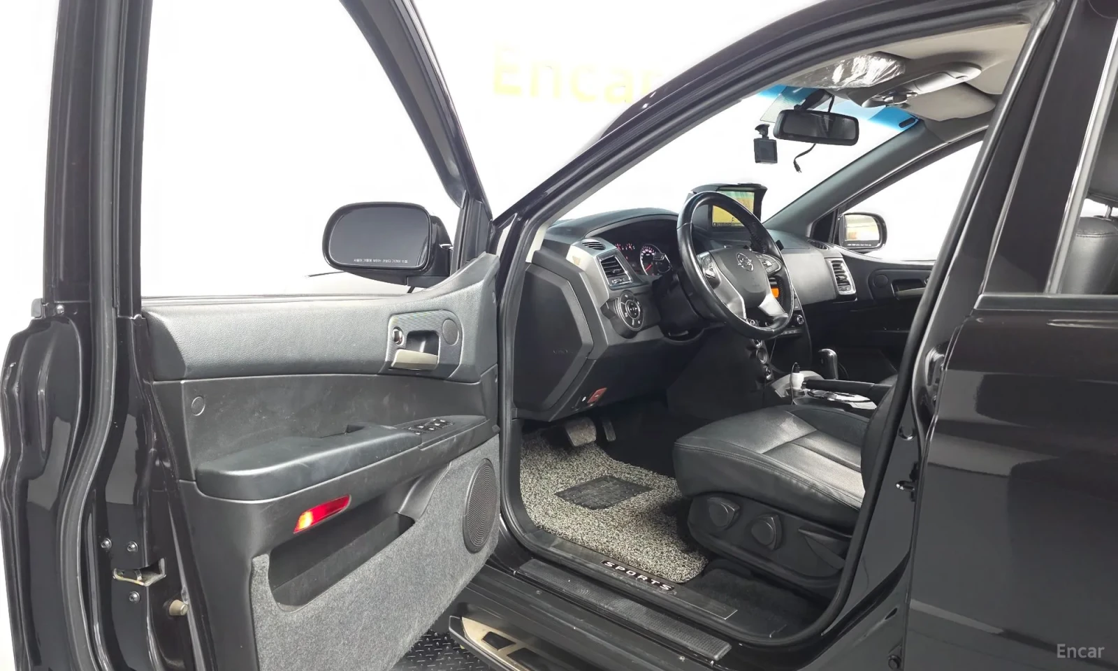 SsangYong Korando Sports АВАНСОВО ПЛАЩАНЕ\ТОП ЦЕНА ЗА ПИКАП, снимка 10 - Автомобили и джипове - 56168027
