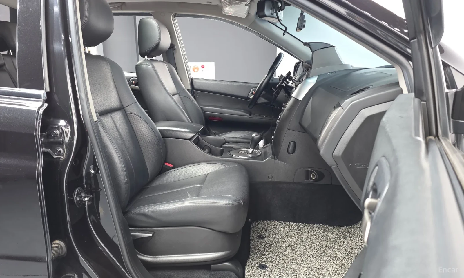 SsangYong Korando Sports АВАНСОВО ПЛАЩАНЕ\ТОП ЦЕНА ЗА ПИКАП, снимка 11 - Автомобили и джипове - 56168027