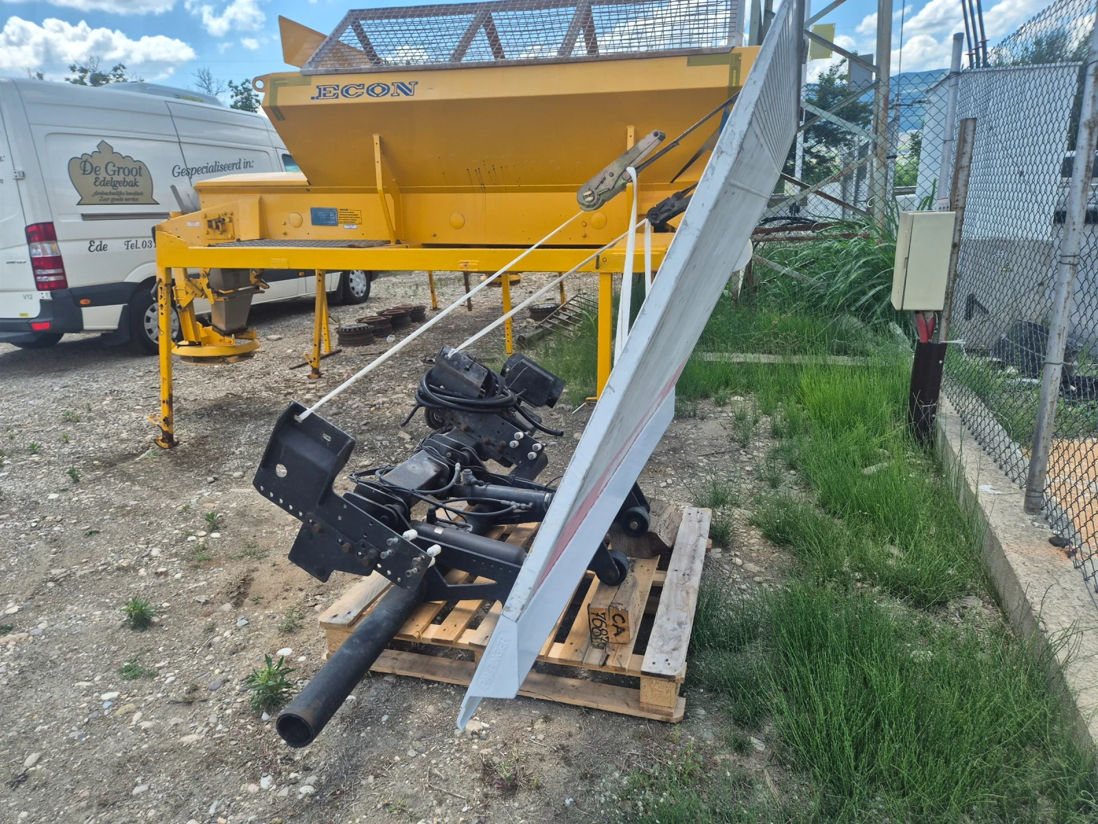 Mercedes-Benz Sprinter Падащ борд, снимка 11 - Бусове и автобуси - 54956693