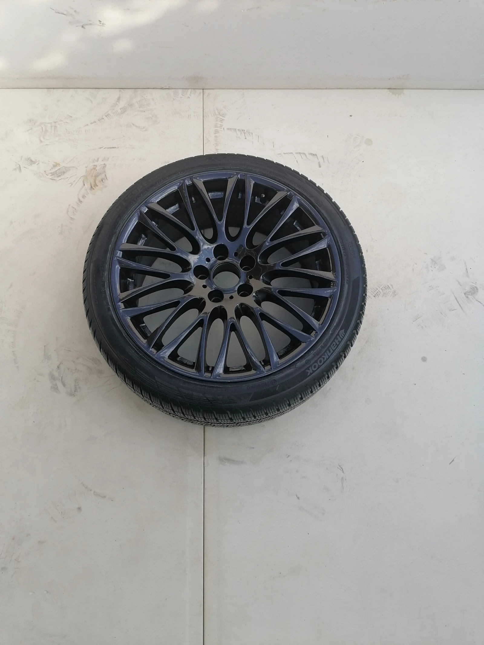 Гуми с джанти Hankook 245/40R20, снимка 4 - Гуми и джанти - 55729864