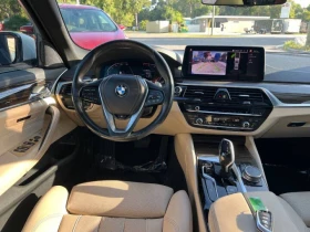 BMW 530 2.0L Turbo I4 248hp xDrive, снимка 11