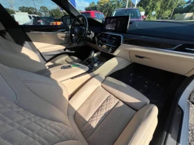 BMW 530 2.0L Turbo I4 248hp xDrive, снимка 14