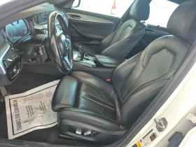 BMW 530 I XDRIVE / HUD / HARMAN KARDON / PANO, снимка 9
