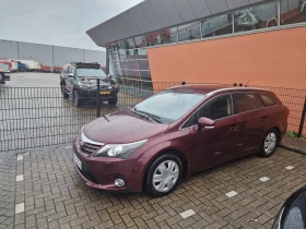 Toyota Avensis 1.8VVTi Navi GPL, снимка 1