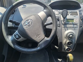 Toyota Yaris Лек автомобил - 2100 € / 4107.24 лв. - 35001001 6