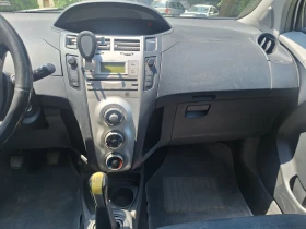 Toyota Yaris Лек автомобил - 2100 € / 4107.24 лв. - 35001001 7
