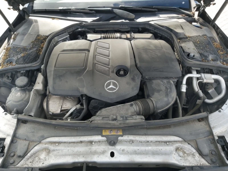 Mercedes-Benz C 220 d / 9G-Tronic / Facelift / LED / Keyless , снимка 15 - Автомобили и джипове - 47297769