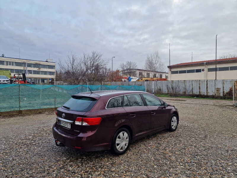 Toyota Avensis 1.8VVTi Navi GPL, снимка 6 - Автомобили и джипове - 48343371