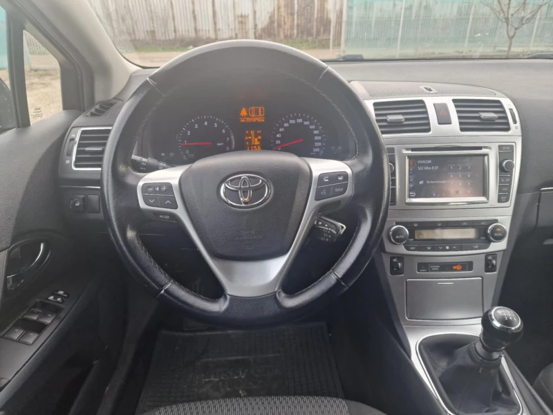 Toyota Avensis 1.8VVTi Navi GPL, снимка 13 - Автомобили и джипове - 48343371