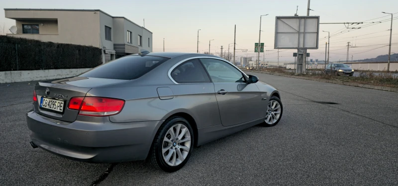 BMW 330 XD, снимка 12 - Автомобили и джипове - 49048846