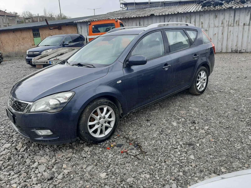 Kia Ceed 1.6d, снимка 4 - Автомобили и джипове - 49904845