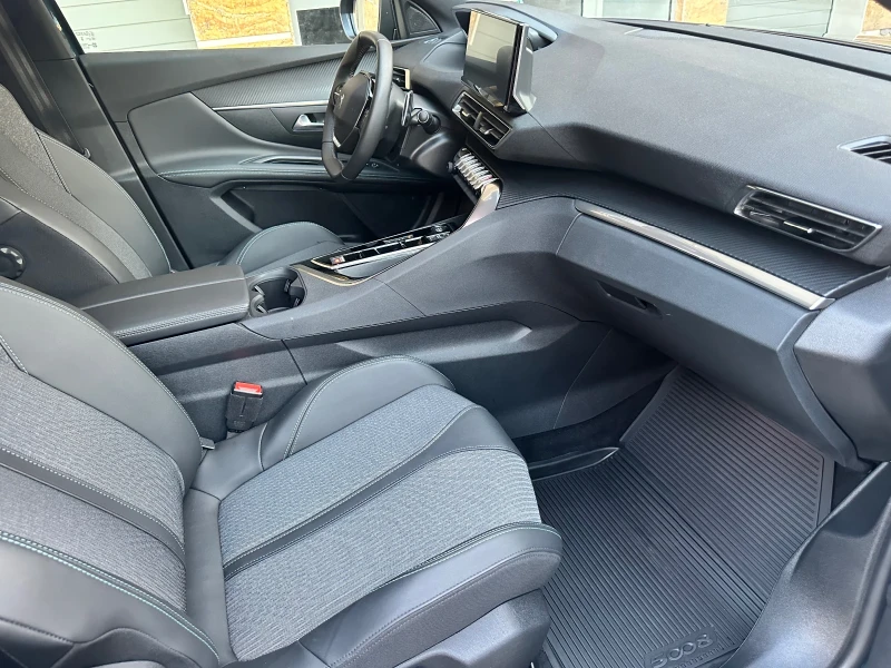 Peugeot 5008 1.2 Hybrid 136к.с.  ГАРАНЦИЯ, снимка 11 - Автомобили и джипове - 50800981