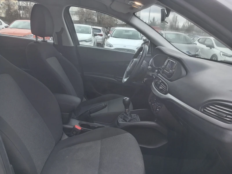Fiat Tipo 1.3D, снимка 8 - Автомобили и джипове - 53498949