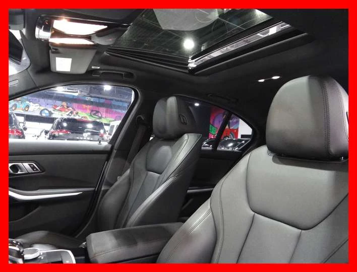 BMW 330 330I X-DRIVE * NAVI/BACKUP CAM/LEATHER/SUNROOF/LOA, снимка 12 - Автомобили и джипове - 53913947