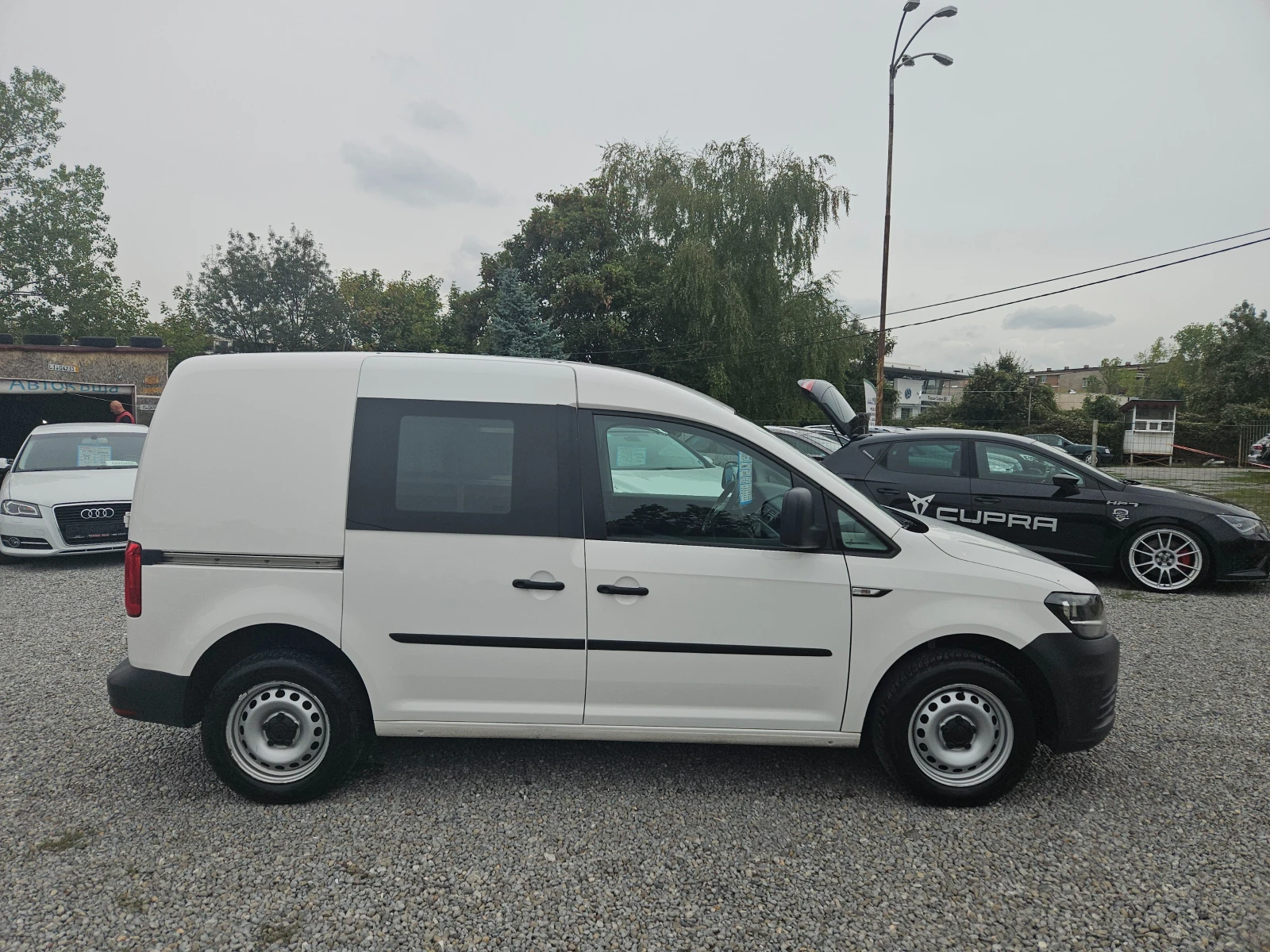 VW Caddy 1.4/110 к.с CNG - изображение 6