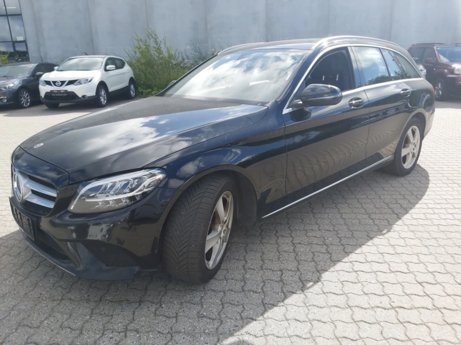 Mercedes-Benz C 220 d / 9G-Tronic / Facelift / LED / Keyless  - изображение 3