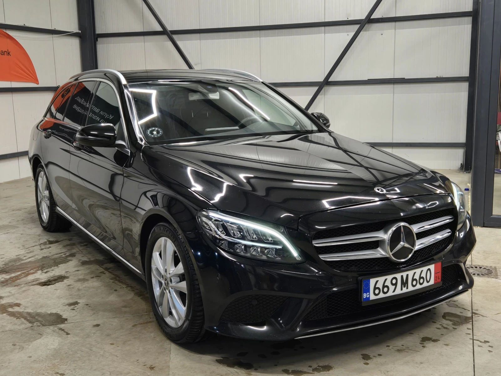 Mercedes-Benz C 220 d / 9G-Tronic / Facelift / LED / Keyless  - изображение 3