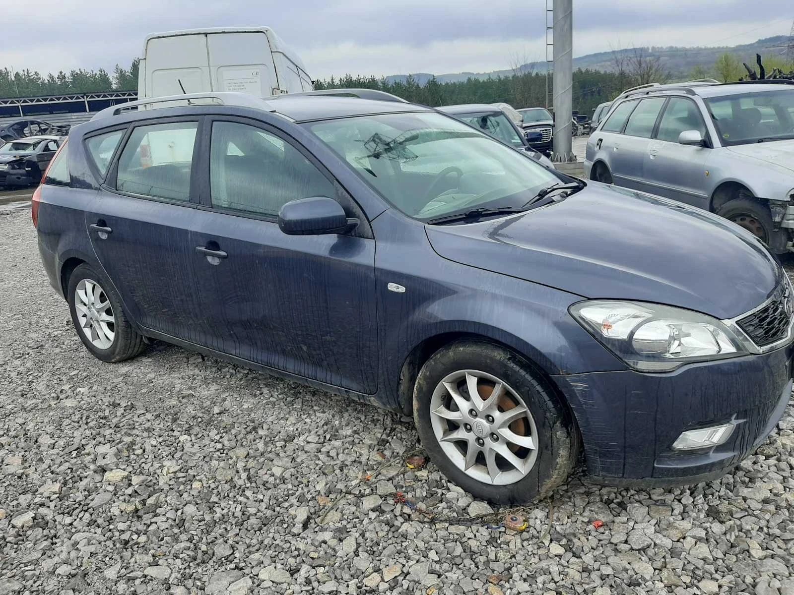 Kia Ceed 1.6d - изображение 3