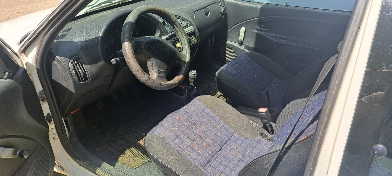 Citroen Saxo  - изображение 6
