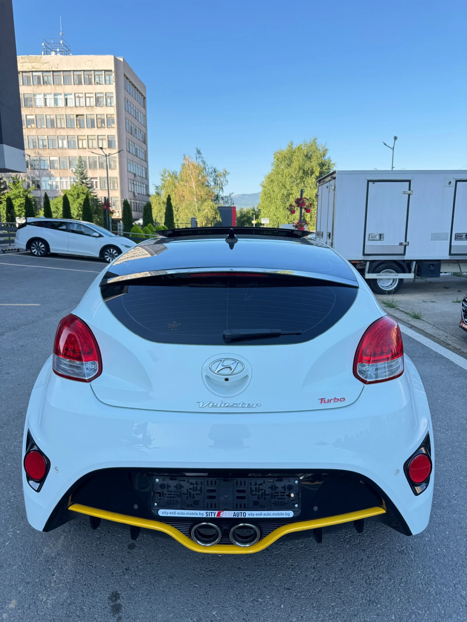 Hyundai Veloster   - изображение 4