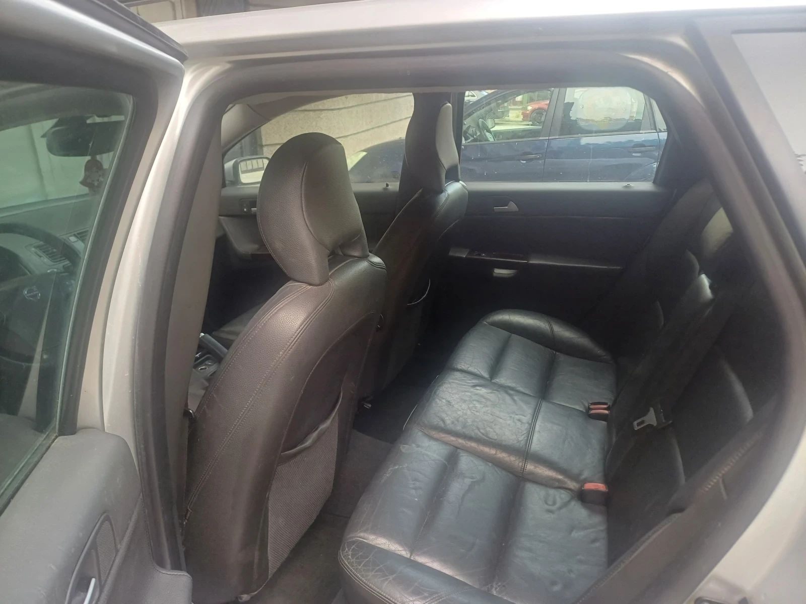 Volvo V50  - изображение 7