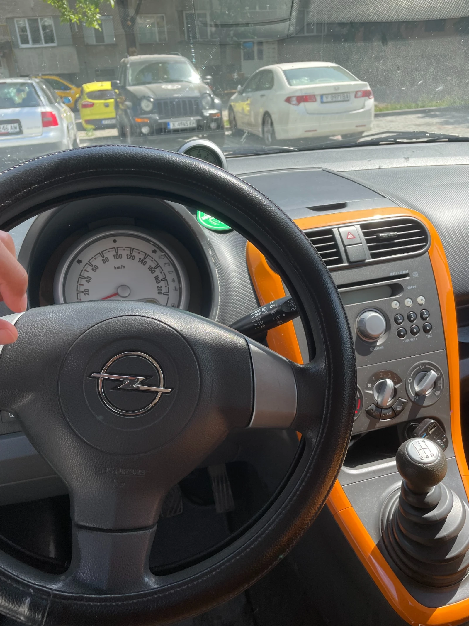 Opel Agila 1.0 MT - изображение 9
