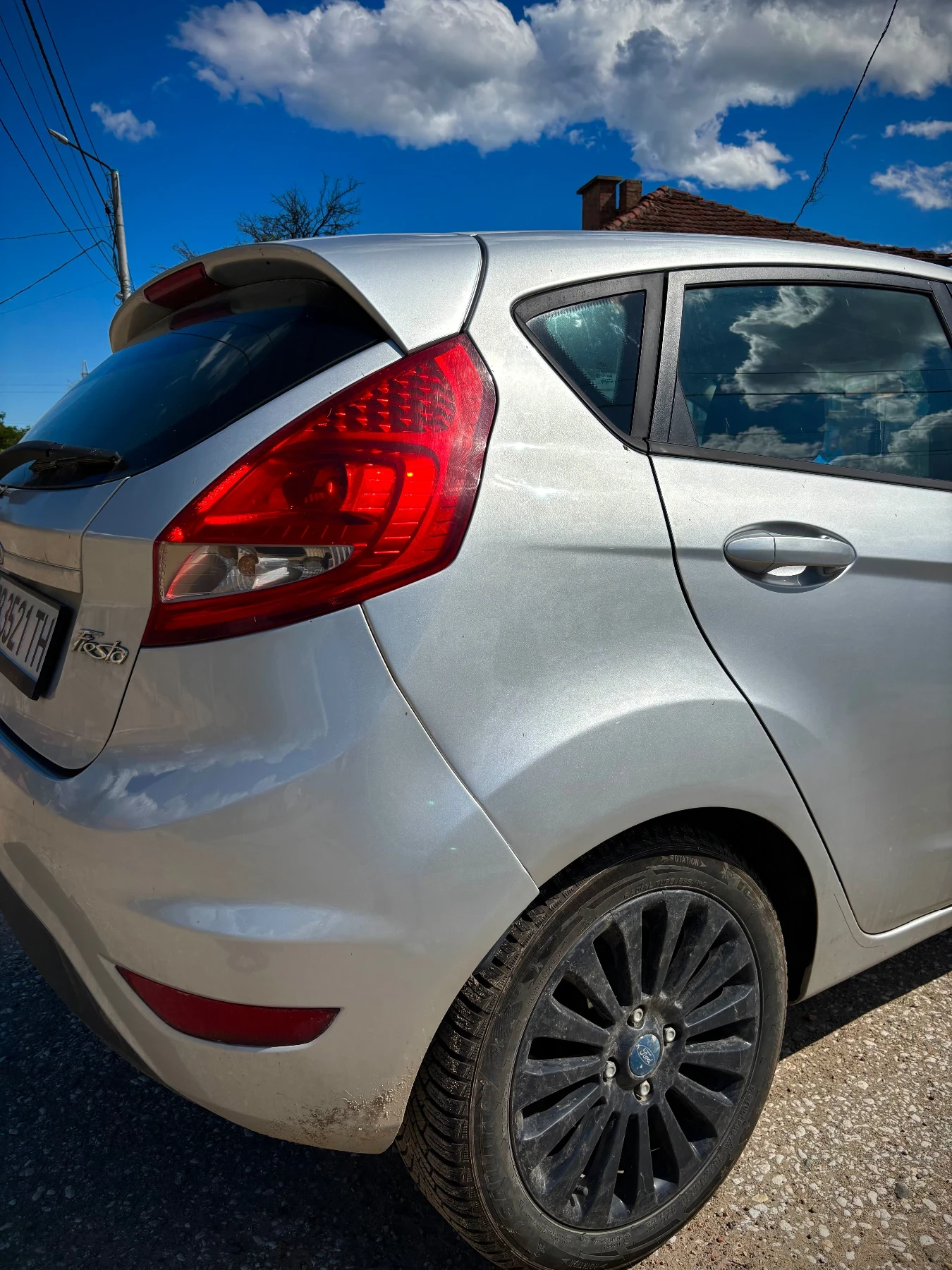Ford Fiesta 1, 4 - изображение 4