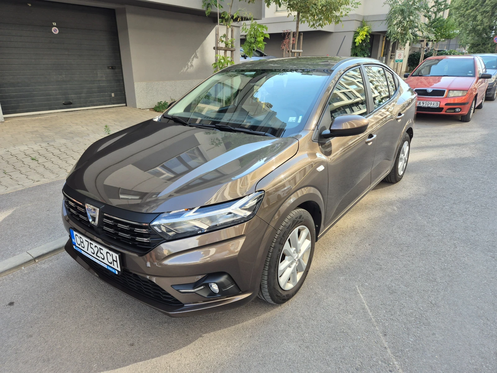 Dacia Logan Бензин/Газ заводско, 6 скрости - изображение 2