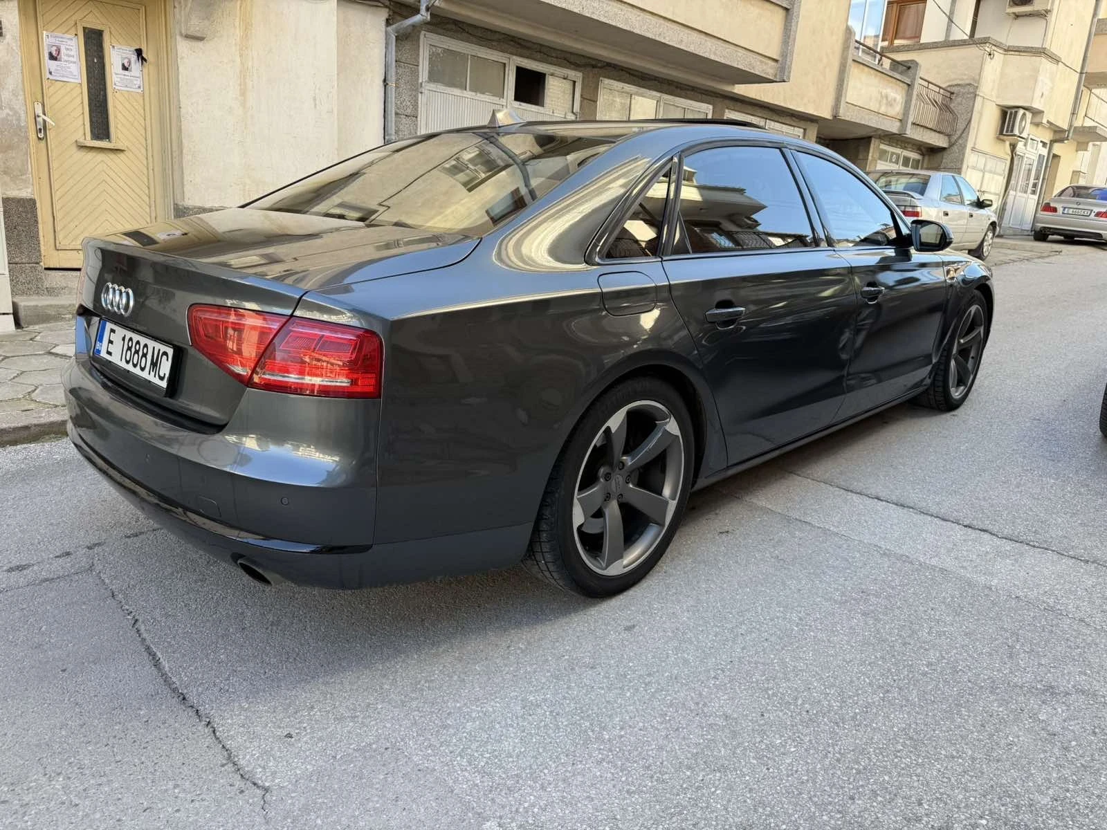 Audi A8 4.2 TDI Long ТОП, снимка 6 - Автомобили и джипове - 53758871