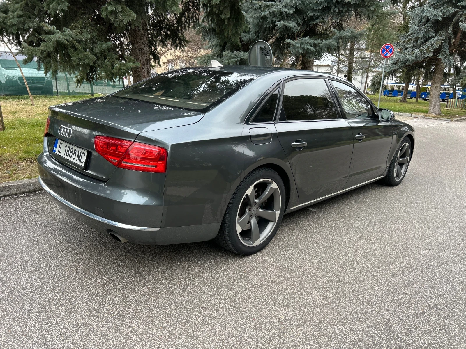 Audi A8 4.2 TDI Long ТОП - изображение 4