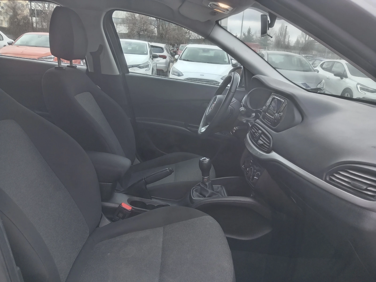 Fiat Tipo 1.3D - изображение 8
