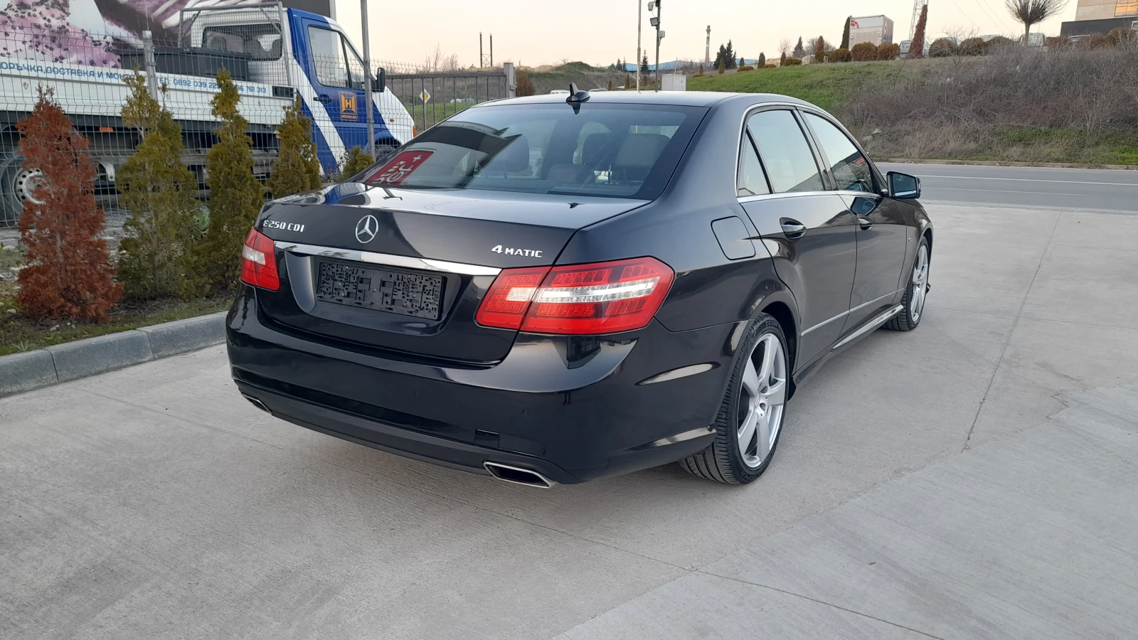 Mercedes-Benz E 250 CDI 4X4 AMG , снимка 3 - Автомобили и джипове - 53978154