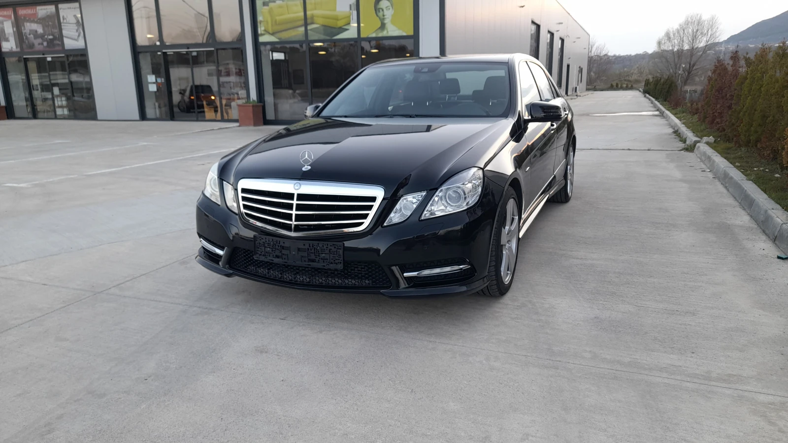 Mercedes-Benz E 250 CDI 4X4 AMG , снимка 6 - Автомобили и джипове - 53978154