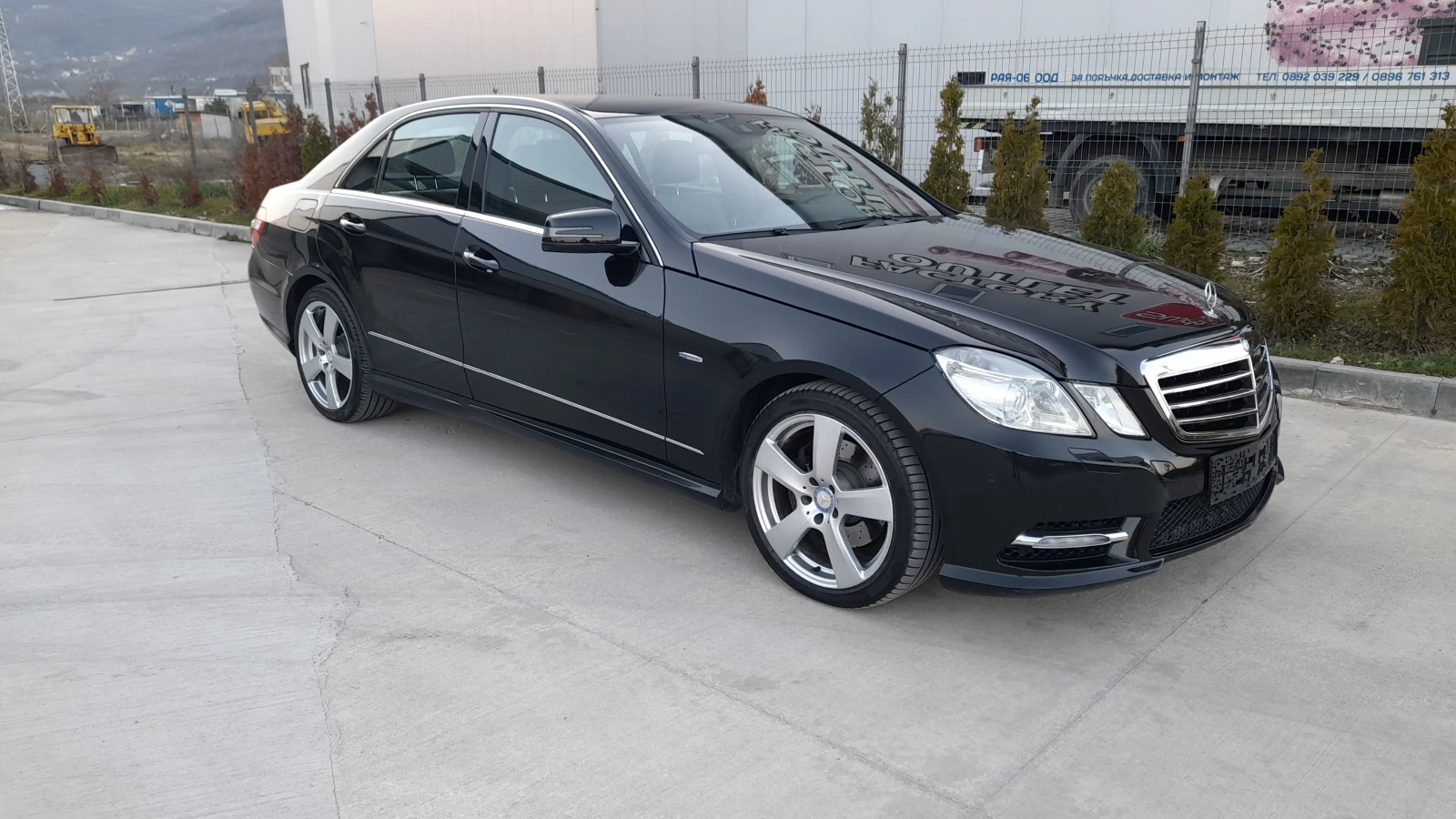 Mercedes-Benz E 250 CDI 4X4 AMG , снимка 2 - Автомобили и джипове - 53978154