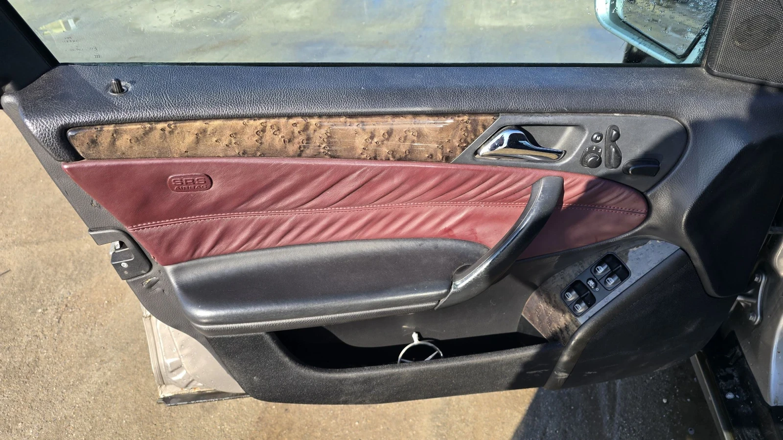 Mercedes-Benz C 320 320i 4matic face designo газ оказион, снимка 10 - Автомобили и джипове - 54095776