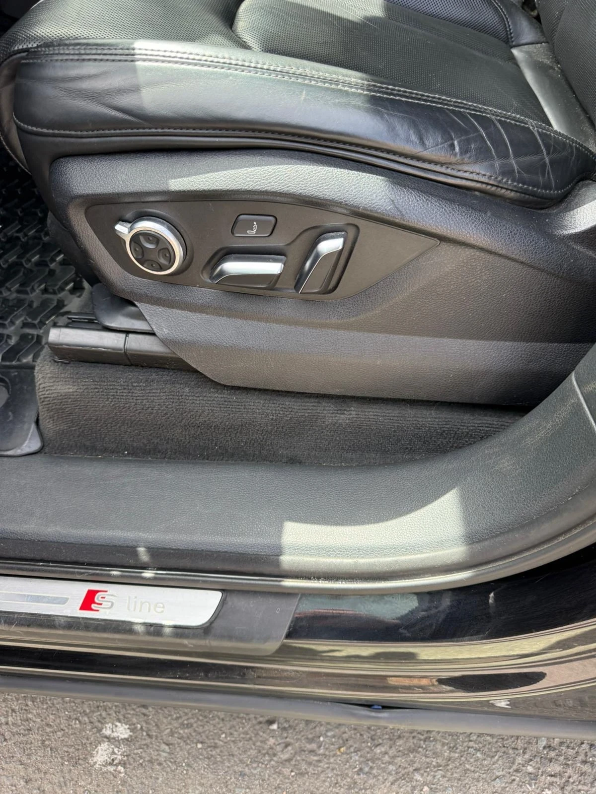 Audi Q7 3.0 T Quattro 6+ 1 Distronic Full LED 120 хил км, снимка 13 - Автомобили и джипове - 54186378