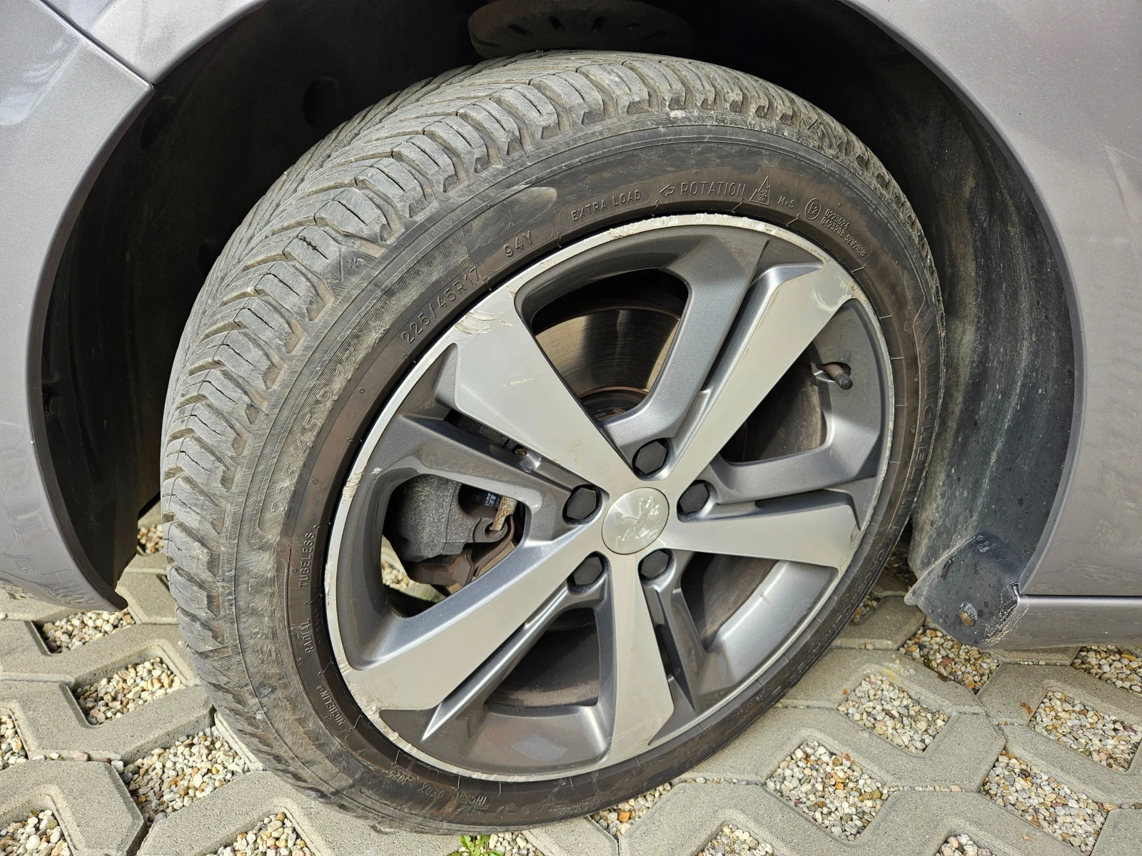 Peugeot 308 SW 2.0 BlueHDI, снимка 17 - Автомобили и джипове - 54227900