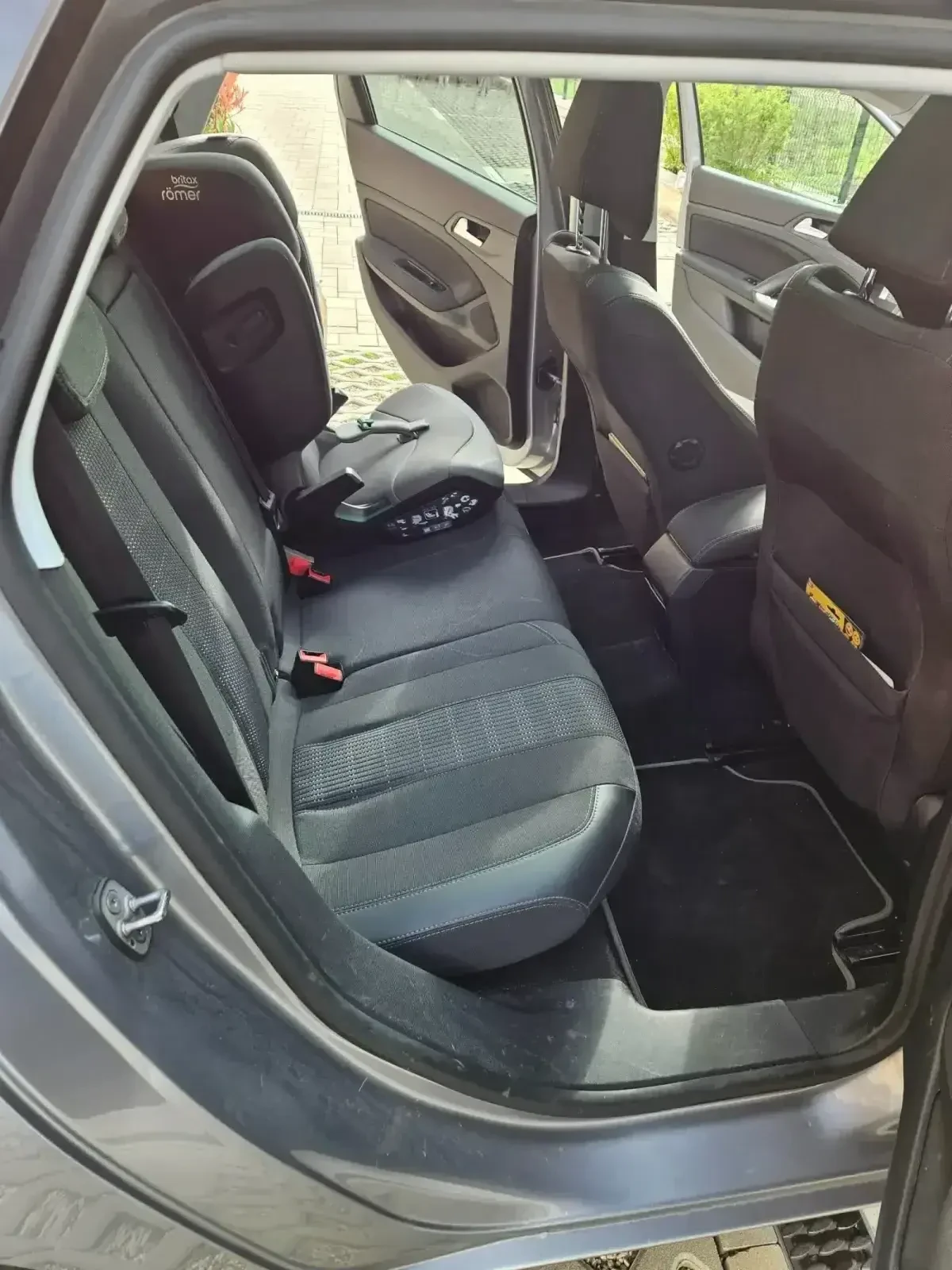 Peugeot 308 SW 2.0 BlueHDI, снимка 10 - Автомобили и джипове - 54227900