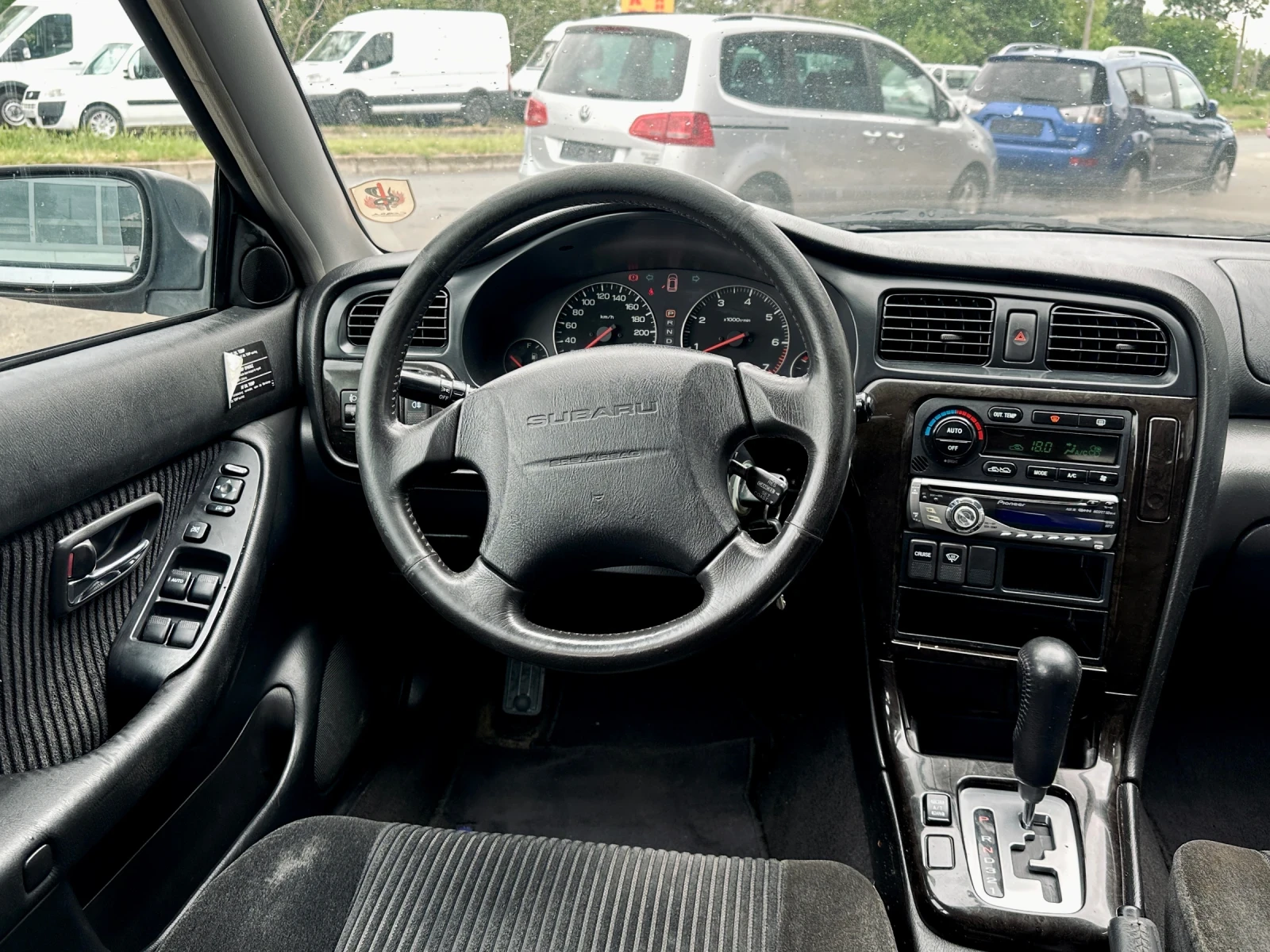 Subaru Legacy 2.5i / 4X4, снимка 6 - Автомобили и джипове - 54459574