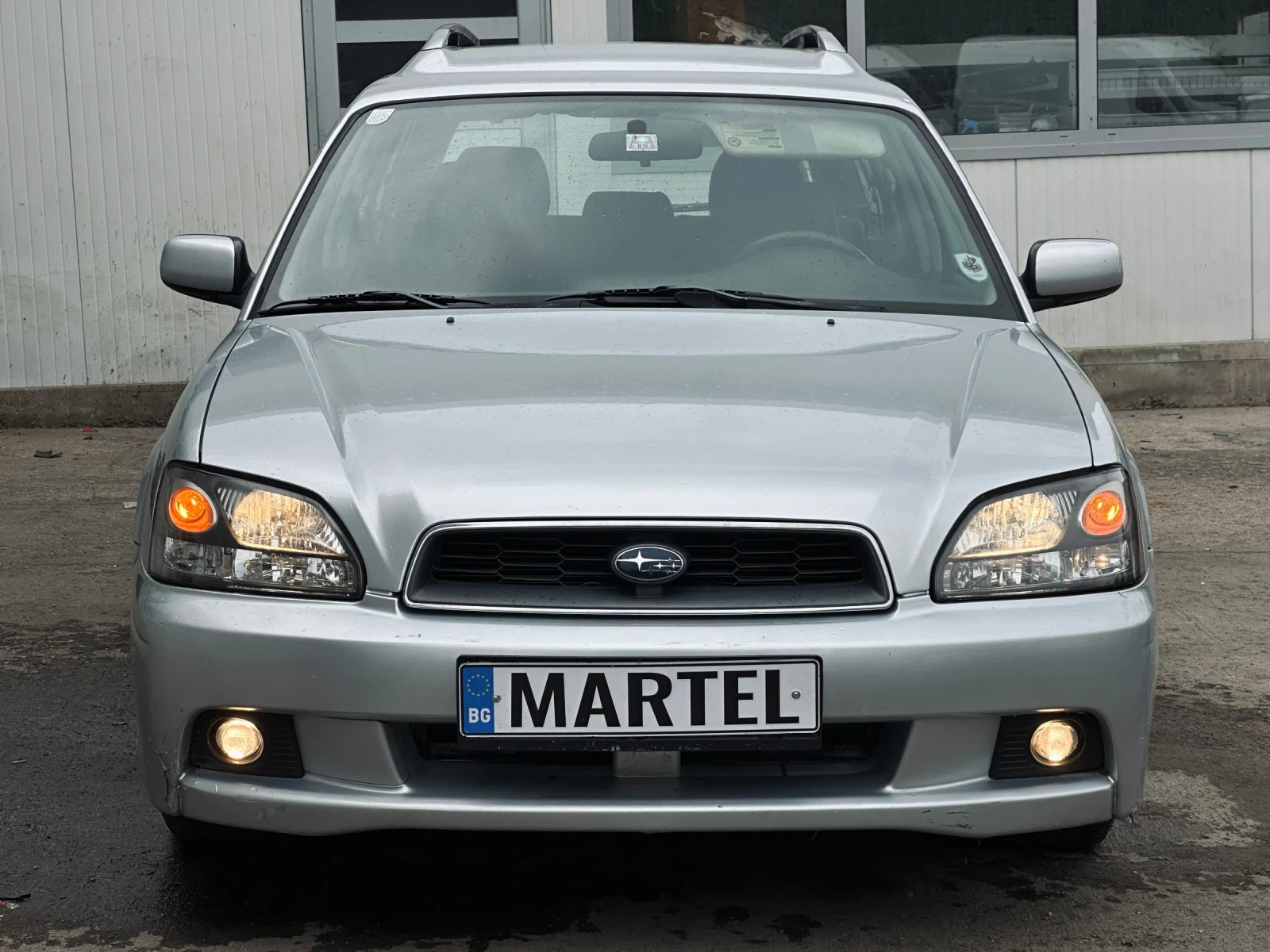 Subaru Legacy 2.5i / 4X4, снимка 2 - Автомобили и джипове - 54459574