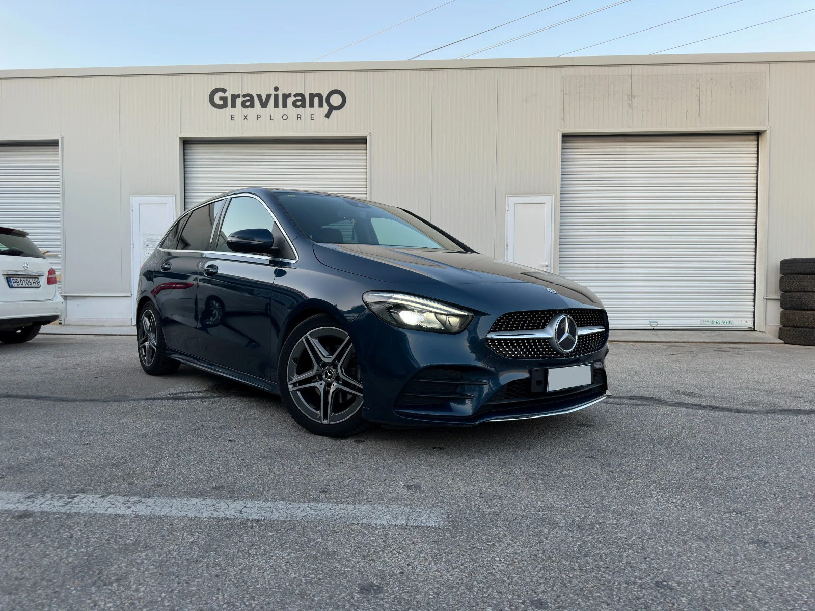 Mercedes-Benz B 200, снимка 1 - Автомобили и джипове - 54792757