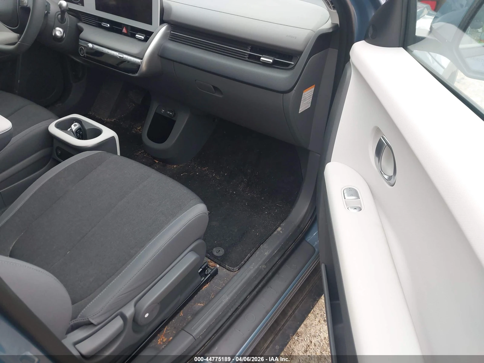 Hyundai Ioniq 5 SEL * 77kWh* RWD* Сменен ICCU* 2ключа, снимка 8 - Автомобили и джипове - 54644252